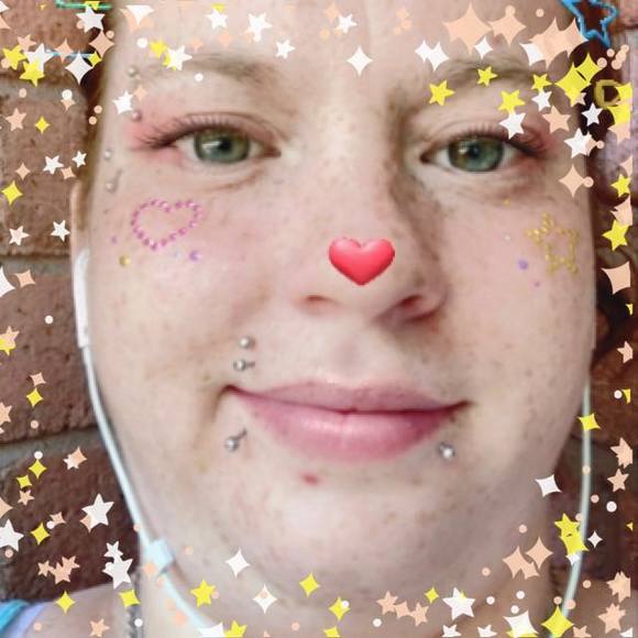 Meet your Posher, Tiffany - Picture 1 of 1